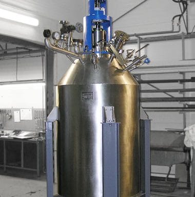 Hydrogenation autoclave 700 L 100 bar